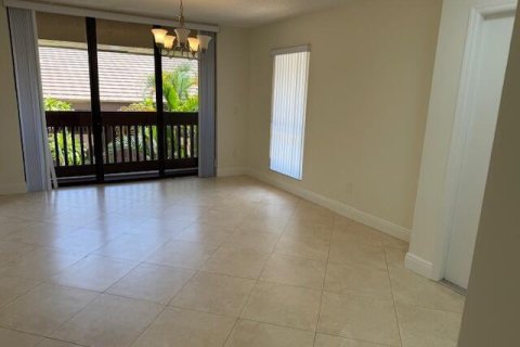 Copropriété à louer à Boca Raton, Floride: 2 chambres, 137.03 m2 № 2147147 - photo 3