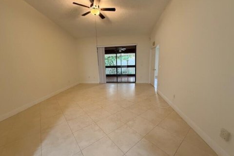 Copropriété à louer à Boca Raton, Floride: 2 chambres, 137.03 m2 № 2147147 - photo 12