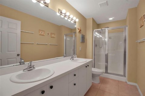 Condo in Palmetto, Florida, 2 bedrooms  № 1555945 - photo 23