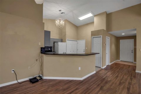 Condo in Palmetto, Florida, 2 bedrooms  № 1555945 - photo 13