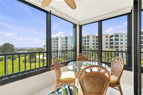 Copropriété à vendre à Sarasota, Floride: 2 chambres, 126.07 m2 № 2372902 - photo 7