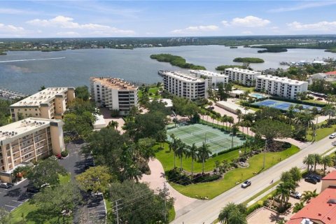 Copropriété à vendre à Sarasota, Floride: 2 chambres, 126.07 m2 № 2372902 - photo 5