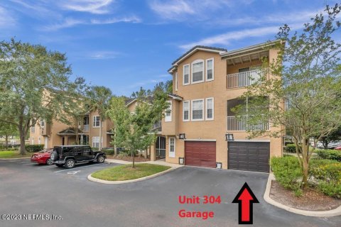 Condominio en venta en Jacksonville, Florida, 3 dormitorios, 129.78 m2 № 767621 - foto 1