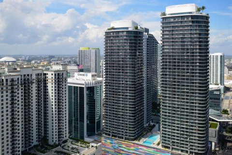 Condominio en venta en Miami, Florida, 3 dormitorios, 115.01 m2 № 2186242 - foto 28
