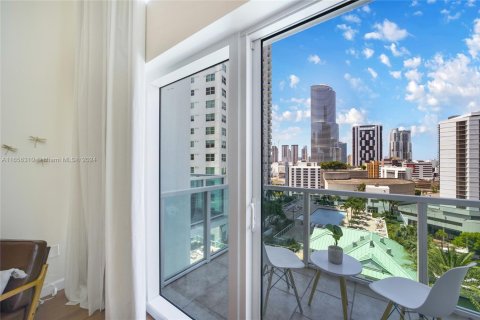 Condominio en venta en Miami, Florida, 1 dormitorio, 88.44 m2 № 1811598 - foto 10