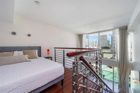 Condominio en venta en Miami, Florida, 1 dormitorio, 88.44 m2 № 1811598 - foto 7