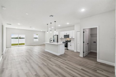 House in Ocala, Florida 4 bedrooms, 170.29 sq.m. № 2379156 - photo 9