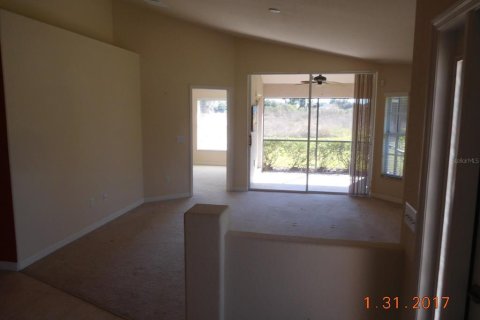 Appartement à louer à North Port, Floride: 2 chambres, 137.22 m2 № 2096005 - photo 5