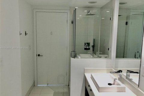 Купить кондоминиум в Майами, Флорида 4 комнаты, 64.94м2, № 2043547 - фото 16