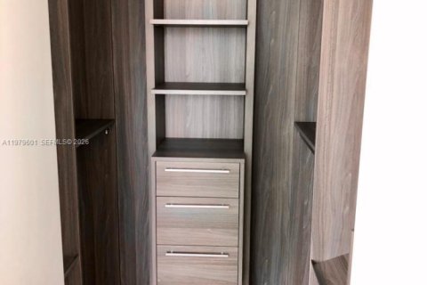 Купить кондоминиум в Майами, Флорида 4 комнаты, 64.94м2, № 2043547 - фото 13