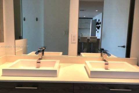 Купить кондоминиум в Майами, Флорида 4 комнаты, 64.94м2, № 2043547 - фото 14