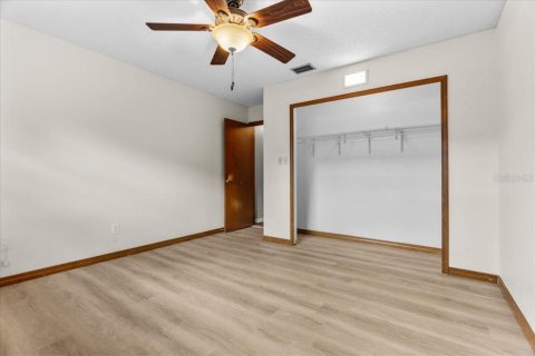 Casa en venta en Orlando, Florida, 4 dormitorios, 210.7 m2 № 1744242 - foto 23