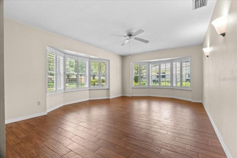 Casa en venta en Orlando, Florida, 4 dormitorios, 210.7 m2 № 1744242 - foto 9