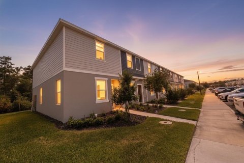 Townhouse in Kissimmee, Florida 2 bedrooms, 116.59 sq.m. № 2148797