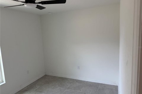 Commercial property in Ocala, Florida 6 bedrooms, 217.95 sq.m. № 2102584 - photo 8