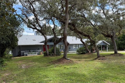 Villa ou maison à vendre à Silver Springs Shores, Floride: 3 chambres, 201.41 m2 № 2408918 - photo 4