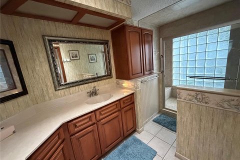 Villa ou maison à vendre à Silver Springs Shores, Floride: 3 chambres, 201.41 m2 № 2408918 - photo 15