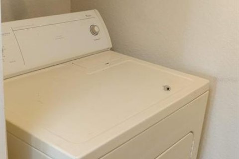 Condo in Orlando, Florida, 2 bedrooms  № 1527710 - photo 6