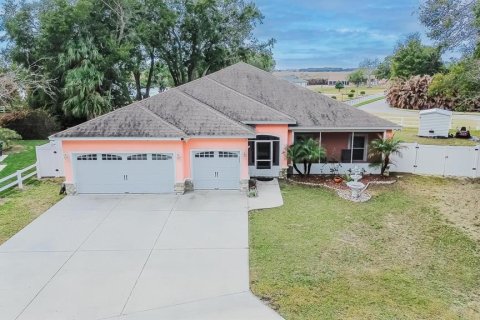 House in Lake Alfred, Florida 3 bedrooms, 269.42 sq.m. № 2107035