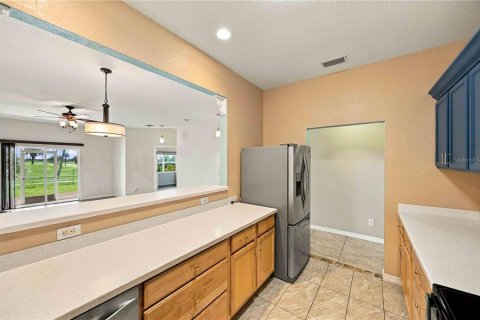 Duplex à vendre à Port Charlotte, Floride: 3 chambres, 127.09 m2 № 2396038 - photo 8
