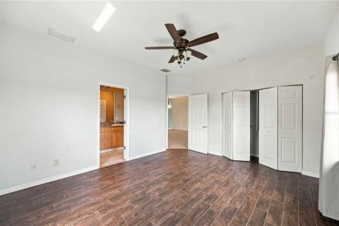 Duplex à vendre à Port Charlotte, Floride: 3 chambres, 127.09 m2 № 2396038 - photo 22