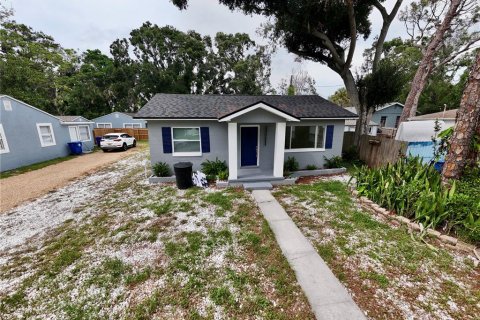 Apartamento en alquiler en Saint Petersburg, Florida, 2 dormitorios, 122.07 m2 № 1903040 - foto 4