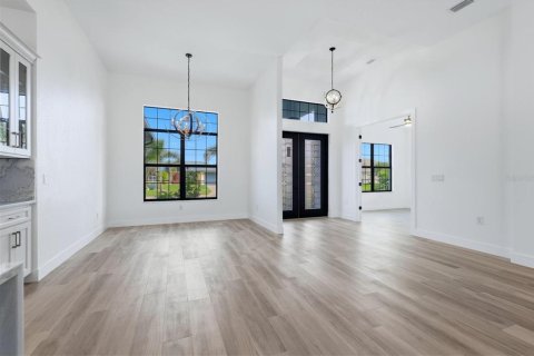 Villa ou maison à vendre à Port Charlotte, Floride: 3 chambres, 196.95 m2 № 2408809 - photo 6