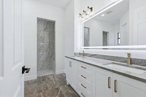 Villa ou maison à vendre à Port Charlotte, Floride: 3 chambres, 196.95 m2 № 2408809 - photo 20