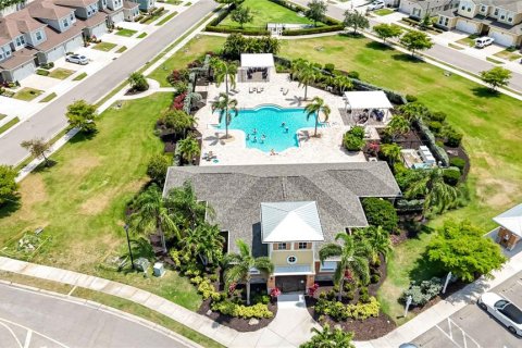 House in Sarasota, Florida 2 bedrooms, 146.6 sq.m. № 1717251 - photo 4