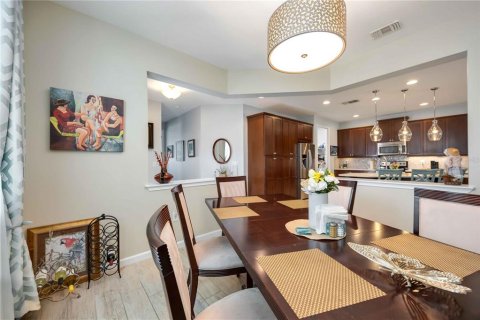 House in Sarasota, Florida 2 bedrooms, 146.6 sq.m. № 1717251 - photo 15