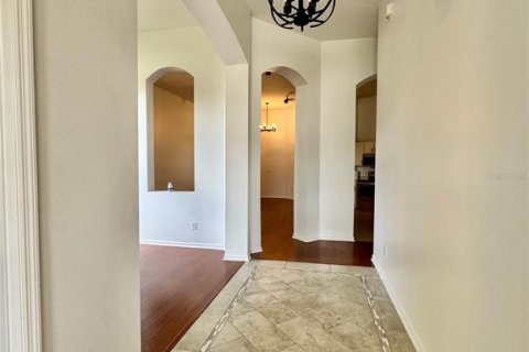 Casa en alquiler en Oviedo, Florida, 4 dormitorios, 180.32 m2 № 1846851 - foto 5