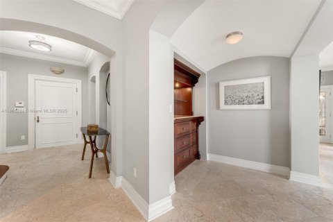 Casa en alquiler en Miami Beach, Florida, 4 dormitorios, 469.16 m2 № 2039929 - foto 28