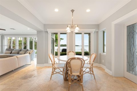 Casa en alquiler en Miami Beach, Florida, 4 dormitorios, 469.16 m2 № 2039929 - foto 6