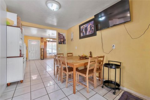 House in Fort Lauderdale, Florida 2 bedrooms, 107.3 sq.m. № 1908651 - photo 6
