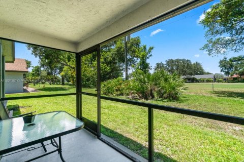 Townhouse in Delray Beach, Florida 2 bedrooms, 112.6 sq.m. № 1804477 - photo 22