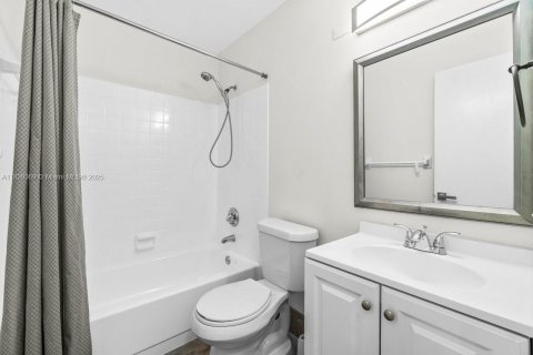 Townhouse in Delray Beach, Florida 2 bedrooms, 112.6 sq.m. № 1804477 - photo 21