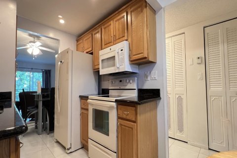 Купить кондоминиум в Тамарак, Флорида 3 комнаты, 96.62м2, № 2085127 - фото 3