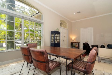House in Weston, Florida 5 bedrooms, 288.65 sq.m. № 1845607 - photo 27