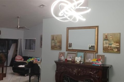 Condo in Boynton Beach, Florida, 2 bedrooms  № 2082083 - photo 5