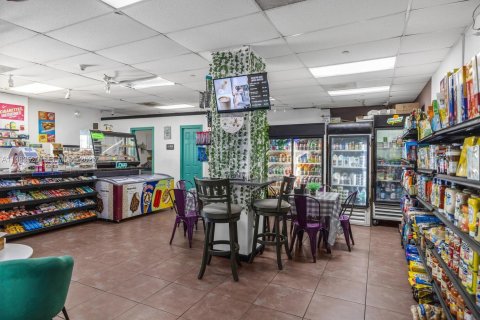 Купить кондоминиум в Майами, Флорида 1 спальня, 82.31м2, № 2045894 - фото 22