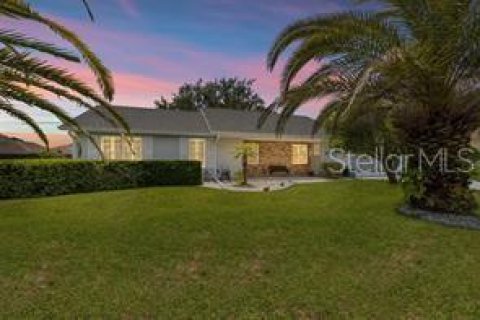 Casa en Ocala, Florida 2 dormitorios, 115.94 m2 № 2098988