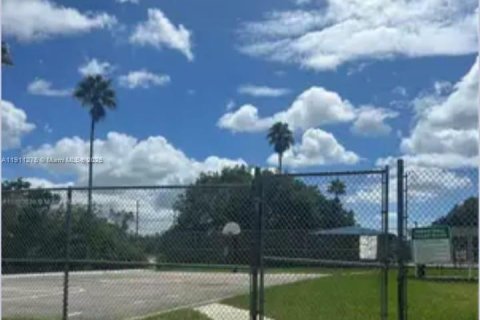 Copropriété à vendre à Lauderhill, Floride: 1 chambre, 72.74 m2 № 1968076 - photo 29