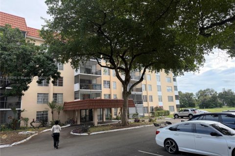 Copropriété à vendre à Lauderhill, Floride: 1 chambre, 72.74 m2 № 1968076 - photo 4