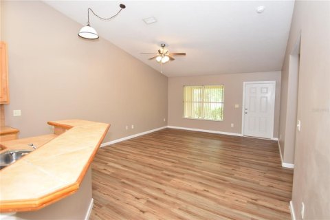 Appartement à louer à Palm Coast, Floride: 3 chambres, 113.43 m2 № 2148955 - photo 5