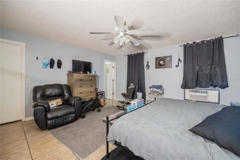 House in Lakeland, Florida 4 bedrooms, 212.84 sq.m. № 1907010 - photo 22