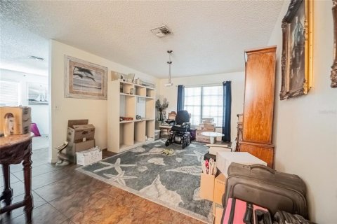 House in Lakeland, Florida 4 bedrooms, 212.84 sq.m. № 1907010 - photo 14