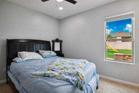 House in Ocoee, Florida 5 bedrooms, 229.56 sq.m. № 1903572 - photo 23