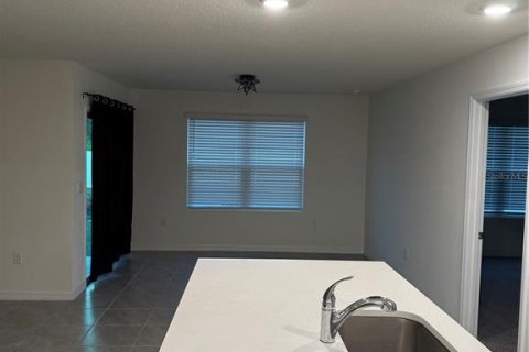 Casa en alquiler en Alachua, Florida, 3 dormitorios, 150.04 m2 № 1856251 - foto 13
