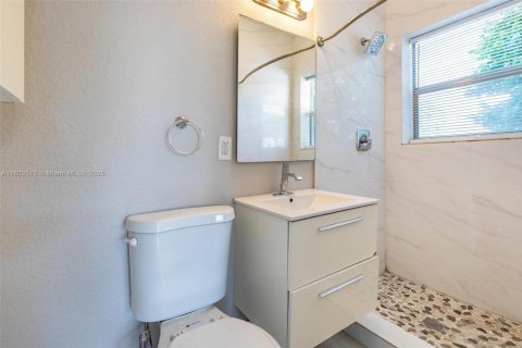 House in Fort Lauderdale, Florida 3 bedrooms, 140.19 sq.m. № 1972676 - photo 27