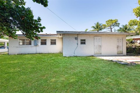 House in Fort Lauderdale, Florida 3 bedrooms, 140.19 sq.m. № 1972676 - photo 28